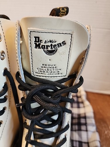 RARE!! Dr Martens X Marc Jacobs 1490 Redux Grunge Cream Patent Boots Size US 6 - Picture 6 of 20