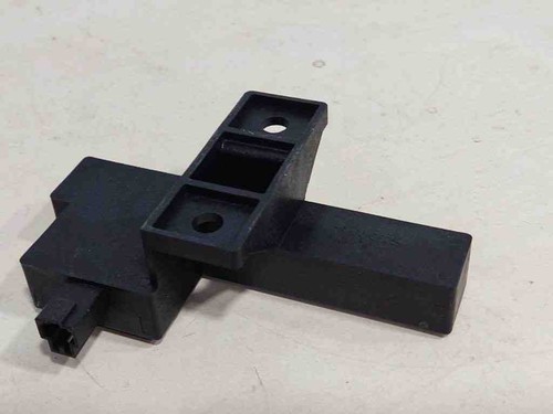 AUDI A8 D2 4D2, 4D8 antenna senza chiave 8K0907247 4.00 benzina 2013 31420044 - Foto 4 di 8