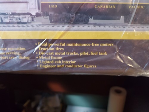 Lionel 6-30181 Canadian Pacific RTR O Gauge Diesel Passenger Train Set C10 Mint - Picture 11 of 13