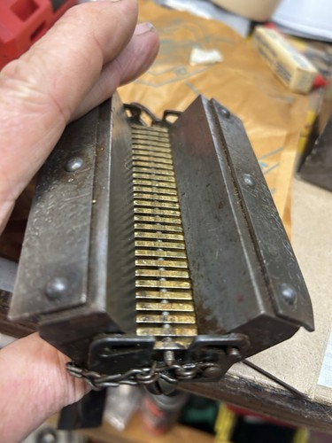 clipper belt lacer tool No. O-4 / Belt Fasteners. Alligator Brand And Other . - Picture 4 of 13