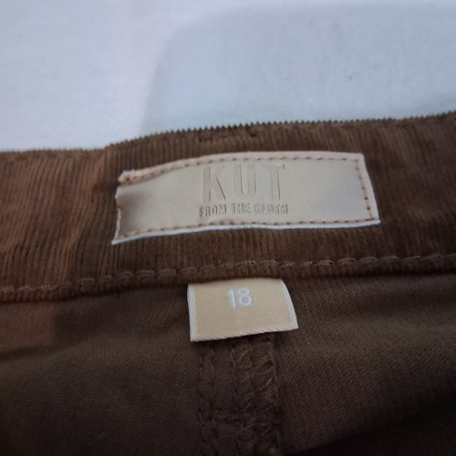 Kut from the Kloth Karen Baby Bootcut Corduroy Pants Cognac Tan Beige NWT SZ 18 - Picture 7 of 11