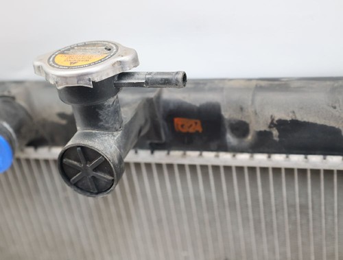 radiator Nissan X-TRAIL 2 T31 diesel 86686 LHD - Picture 2 of 3