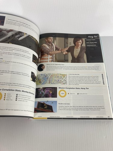 Grand Theft Auto V GTA 5 Brady Games Strategy Guide Book 2013 Free Post - Picture 4 of 4