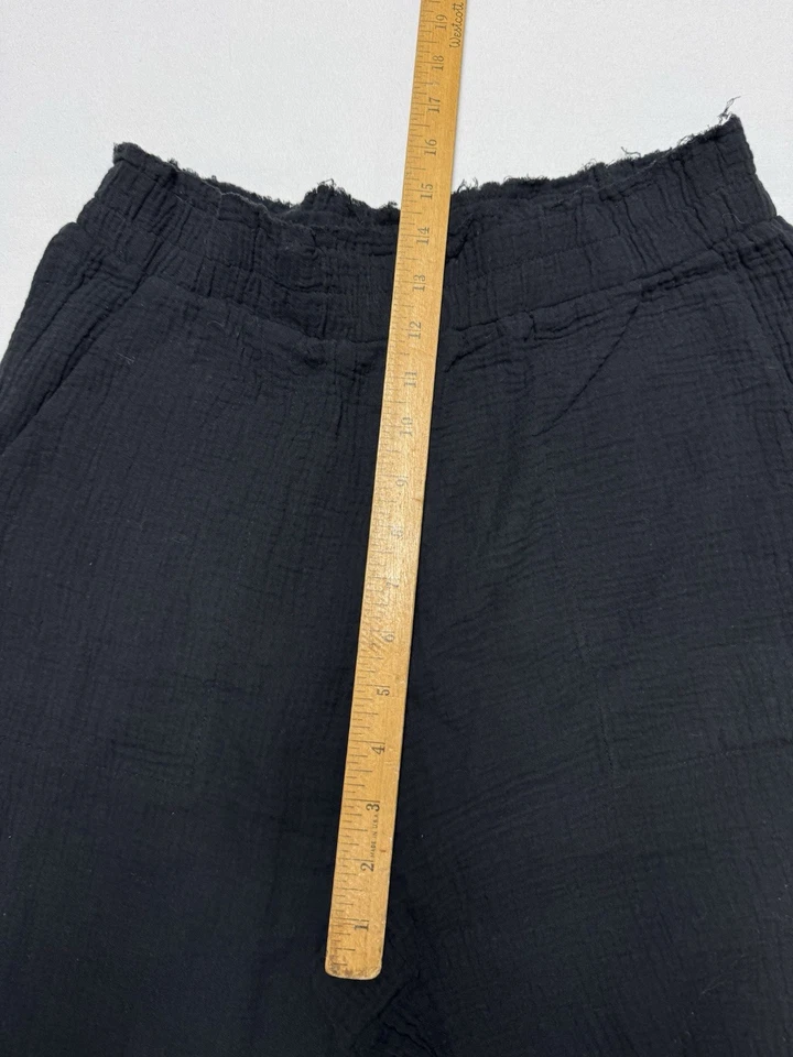 Pantalones para mujer C&C California negros de gasa de algodón de pierna ancha medianos - playa Foto 4 de 4