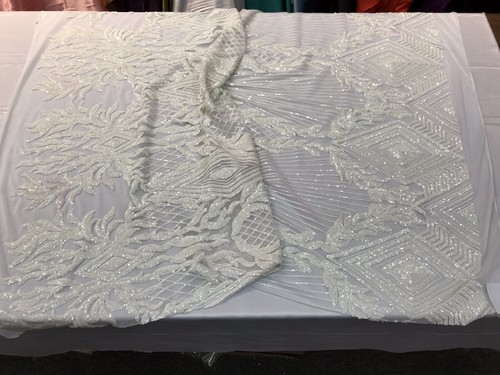 WHITE GEOMETRIC DIAMOND DESIGN WITH SHINY SEQUINS ON A 4 WAY STRETCH MESH. - Picture 7 of 9