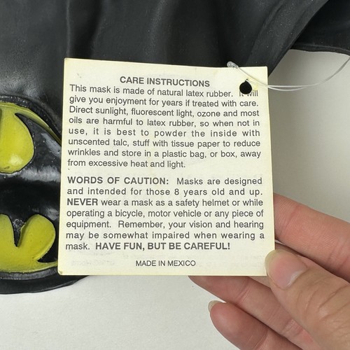 Vtg 1992 Batman Returns Official Mask Cowl DC Comics Morris Mexico NWT - Picture 17 of 21