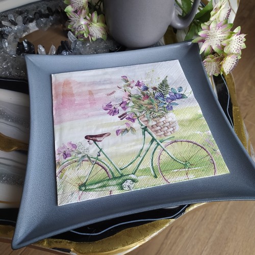 R891# 3 x tovaglioli di carta singola per bici da decoupage con cesto di fiori - Foto 6 di 11