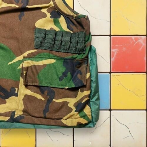 Vintage Woodland Camo Hunting Vest 90s Men XL Green Sports Afield Utility Zip Up - Picture 4 of 8