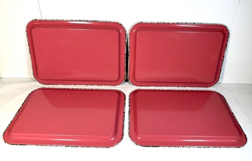Set of 4 Tin Lithograph Country Scene TV Trays Horse & Buggy, Farm, Apple Trees - Picture 3 of 3