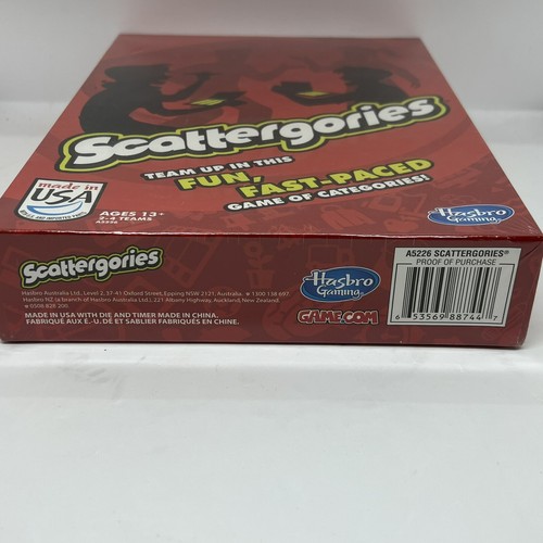 Scattergories Game from Hasbro Gaming for 2-6 players - Picture 4 of 4