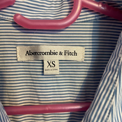 Abercrombie & Fitch XS Blue and White striped sleeveless button front long shirt - Picture 2 of 12