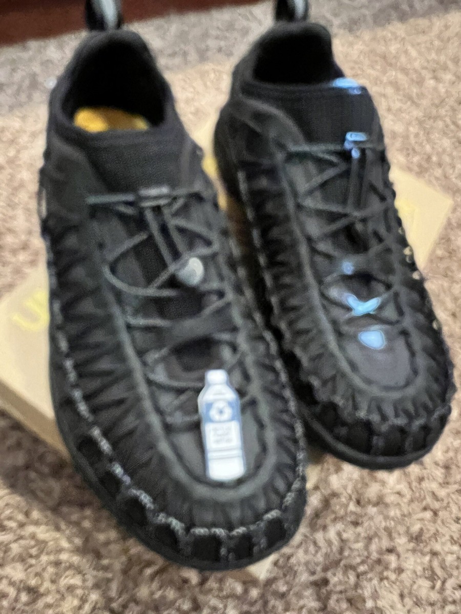 Amazon.com | KEEN Men's Uneek SNK Bungee Sneakers, Black