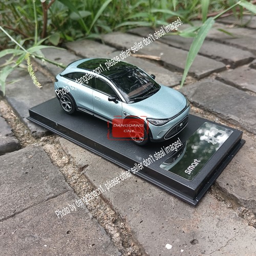 Coche modelo diecast Smart #3 1/43 color azul - Imagen 4 de 7