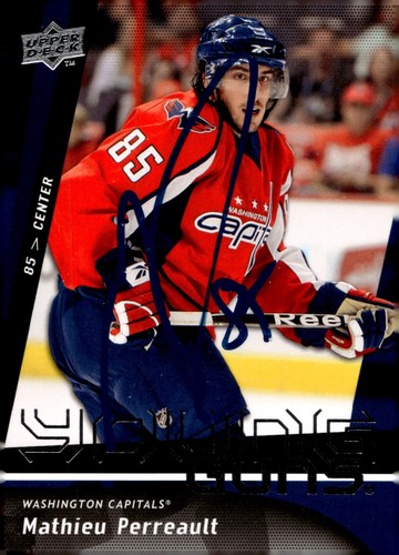 Mathieu Perreault - Signed 2009-10 Upper Deck Young Guns Rookie Card #498 - Picture 1 of 2