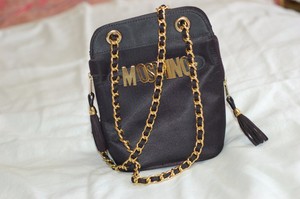 Moschino kettingzak gouden satijnen zwarte metalen 4Bxqrp47