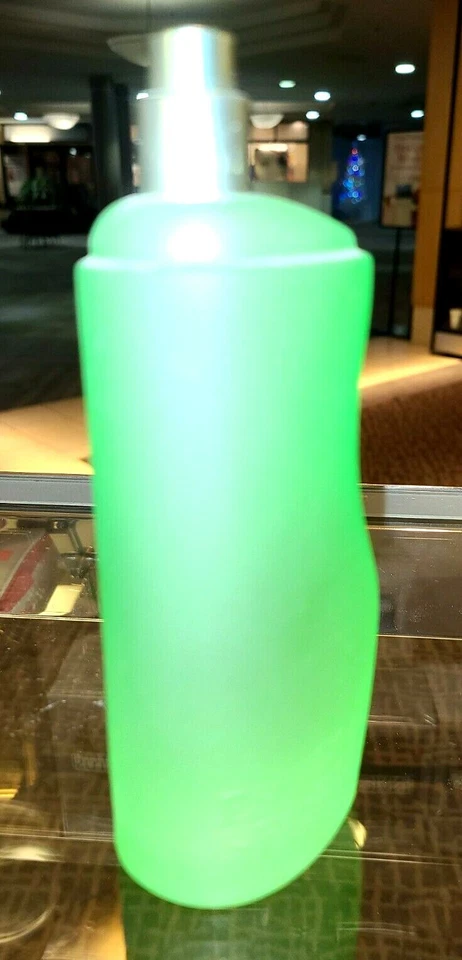 Escada Sport Country Weekend 3,4 OZ eau de toilette spray sin caja Foto 4 de 4