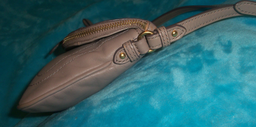 Bolso Bandolera MARC JACOBS PETAL TO THE METAL Cuero Taupe-PÁJARO DORADO-PEQUEÑO/MEDIANO - Imagen 17 de 23