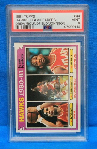 1981 TOPPS # 44 HAWKS TEAM LEADERS PSA 9 MINT # 97000110 with Roundfield - Picture 1 of 2