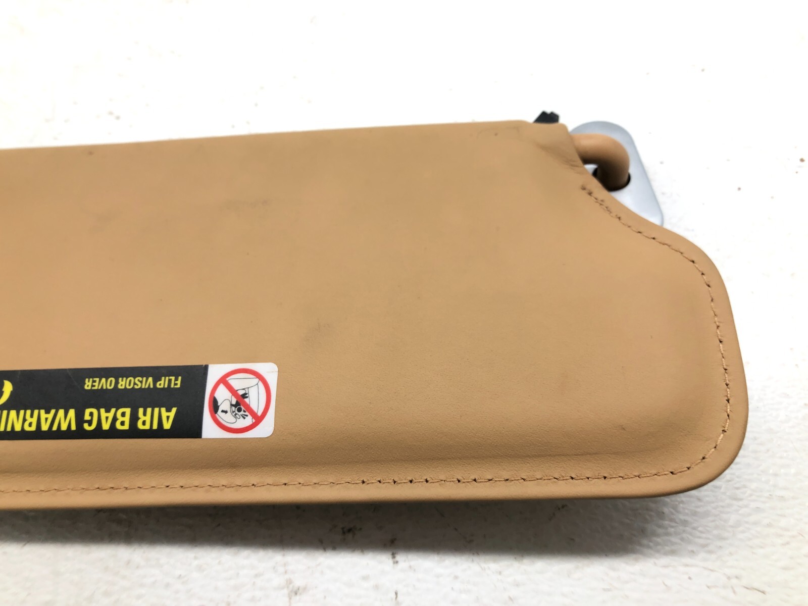 2014-2018 BENTLEY FLYING SPUR LEFT DRIVER FRONT SUNVISOR SUN VISOR W/ MIRROR OEM