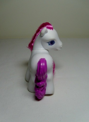 vintage mcdonalds happy meal toys happy 2005 My Little Pony (No:1) - Picture 4 of 5