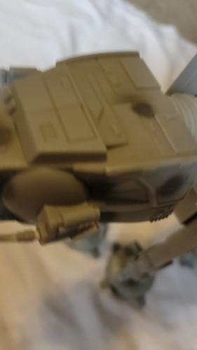 Juguetes Thinkway Star Wars AT AT Walker U Command funcionando sin control remoto - Imagen 6 de 18