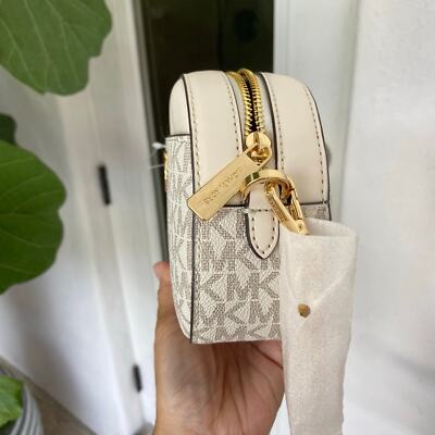 激安★MICHAEL KORS★JET SET GLAM SM XBODY*IPHONE収納可 激安☆MICHAEL KORS☆JET SET GLAM SM XBODY*IPHONE収納可