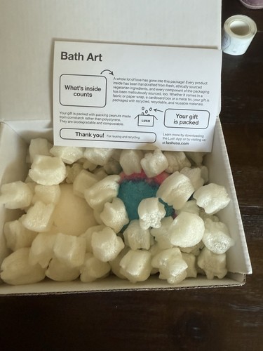 LUSH bath art set Full Size open gift box but not used - Picture 2 of 6