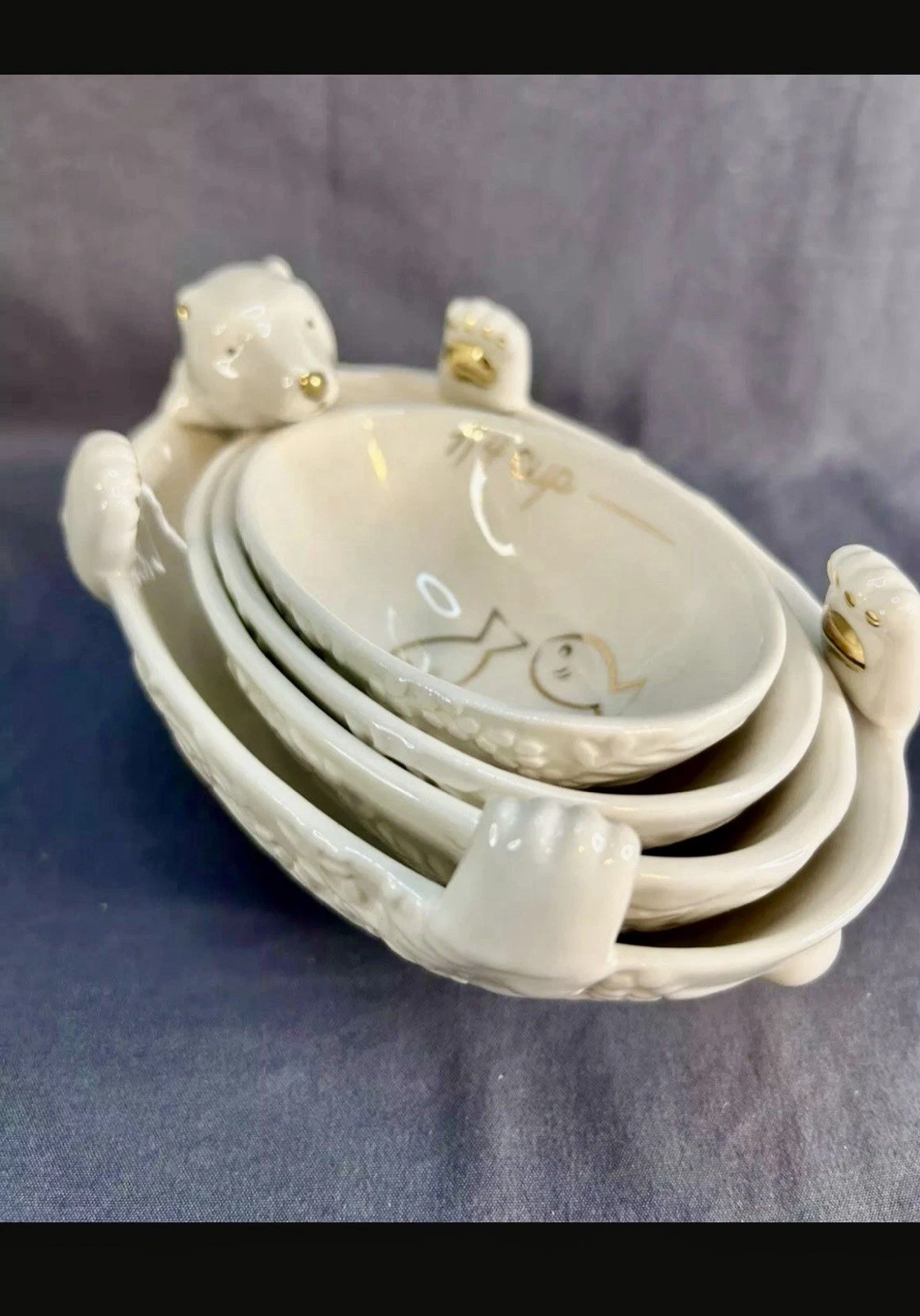 Anthropologie Polar Bear Nesting Measuring Cups Ceramic 4pc Set Cream and Gold