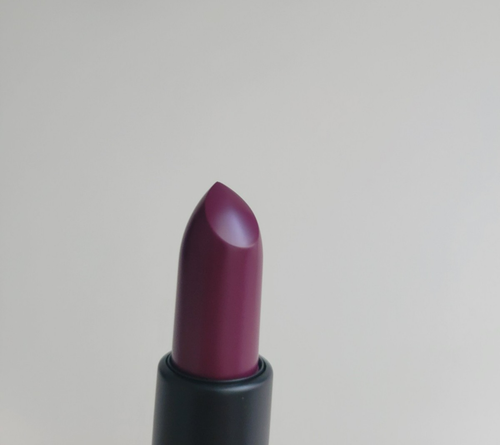 ColorStreet Lipstick BADDIE Infused w Argan Oil & Vitamin E Full Size New w Box - Picture 3 of 4