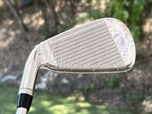 Cobra Bio Cell 4 Iron Black Dynalite 85 Steel Stiff 39" Lamkin REL Standard Grip - Picture 16 of 19