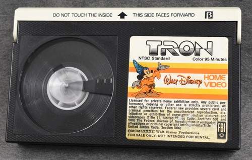 Vintage Disney Betamax Tron Clamshell Rare OOP Sci-Fi Collectors - Picture 3 of 11