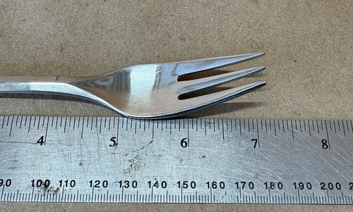 40pc Parallel Diamond Dansk Flatware Set Forks Spoons Knives Serving Korea 18/8 - Picture 24 of 24