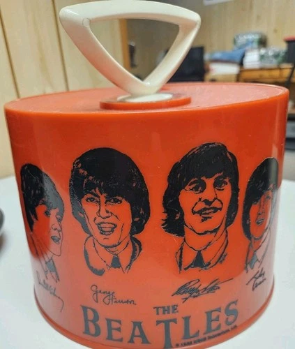 70 Vintage 45 RPM Records – Beatles Disk Go Case – Various Artists See Photos