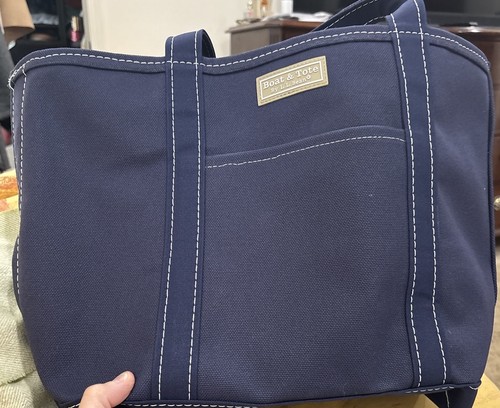LL Bean Navy Zip Top Boat And Tote Medium - Picture 4 of 4
