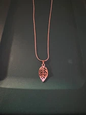 20 inch 925 Sterling Silver rope chain with leaf pendant 10% to charity