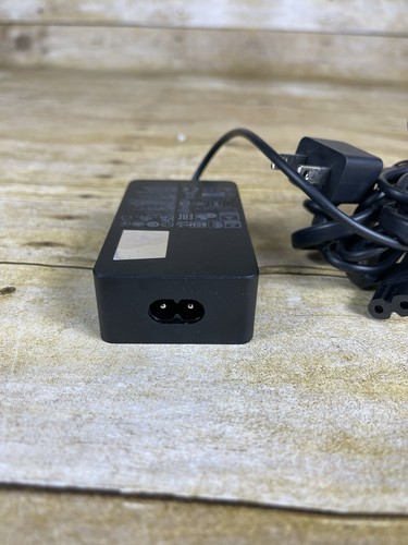 Cargador Microsoft Surface Pro 65W Fuente de alimentación Adaptador de CA 15V Modelo 1706 OEM - Imagen 5 de 10
