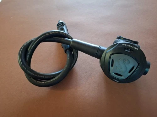 SCUBAPRO R295 2nd Stage Scuba Regulator With Hose Diving Dive