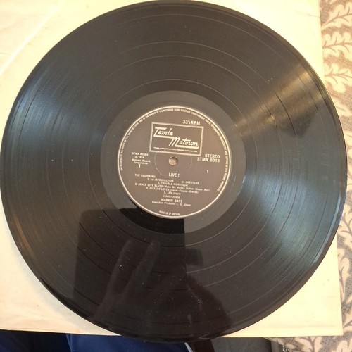 MARVIN GAYE "LIVE!" VINYL LP 1974 - Picture 4 of 5
