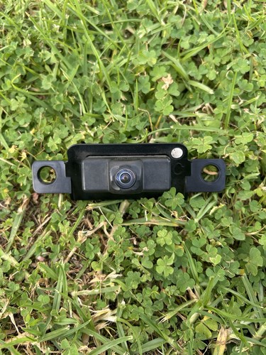 2018-2023 Toyota Camry Back Up Rear View Reverse Camera Assembly 867B0-06040 OEM - Bild 1 von 10