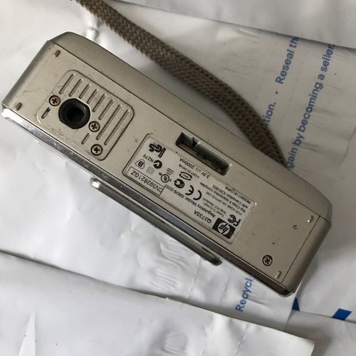 Hp PhotoSmart 433 3.1MP digital camera - White retro /Gray vintage Case - Picture 3 of 4