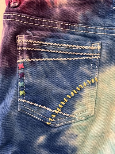 IZ BYER GIRL YOUTH SIZE 12 TIE DYE SUMMERTIME SHORTS - Picture 3 of 5