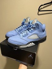 Size 11 - Jordan 5 Retro SE Mid UNC