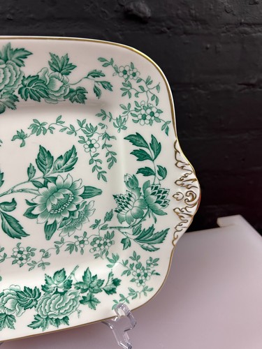 Wedgwood Avon Green Eared Square Cake Bread Plate 27.5 cm Wide Last 1 Available - Picture 4 of 7