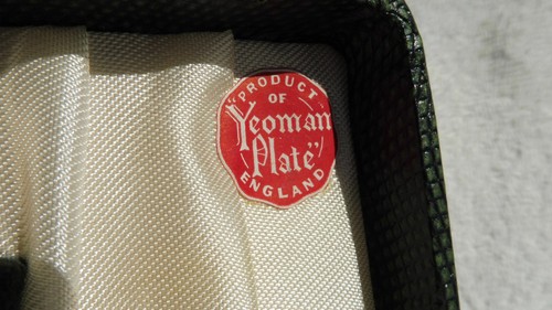 Gorgeous Vintage Boxed Set of Six EPNS "Yeoman Plate" Black Bean Coffee Spoons - Picture 8 of 8