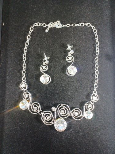 Silver Bling Swirl Statement Necklace W Dangle Drop Earrings Shiny Costume - Picture 2 of 5