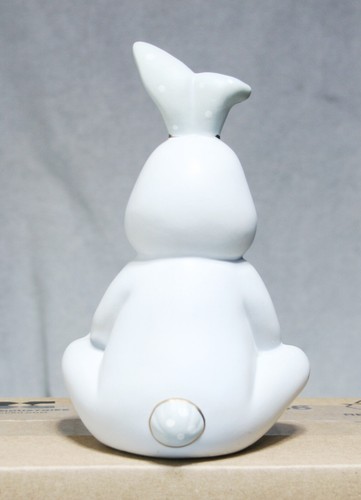 Cerámica vintage Mount Clemens porcelana blanca bebé azul conejo adorno dorado dormido - Imagen 4 de 7