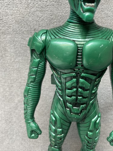 Vintage 2002 Marvel Spiderman Green Goblin 12" Action Figure KG JD - Picture 3 of 17
