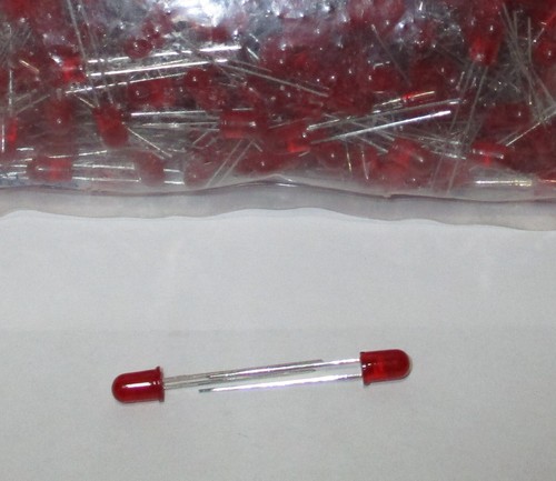 Quality Technologies Standard 1-3/4" 5mm Stato Solido 660nm LED Rosso MV6053 500-PK - Foto 3 di 3