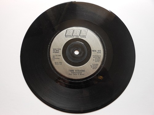 LETITIA DEAN AND PAUL MEDFORD Something Outa Nothing 7" vinyl Single 1986 BBC - Imagen 5 de 6