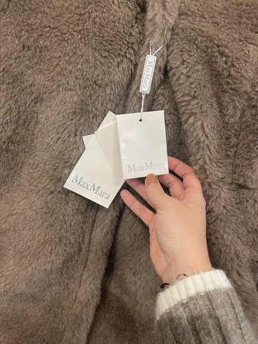 max Mara teddy coat  - Picture 4 of 7